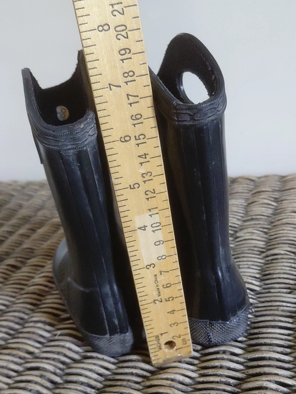 Hunter Kids Black Pull-On Rain Boots